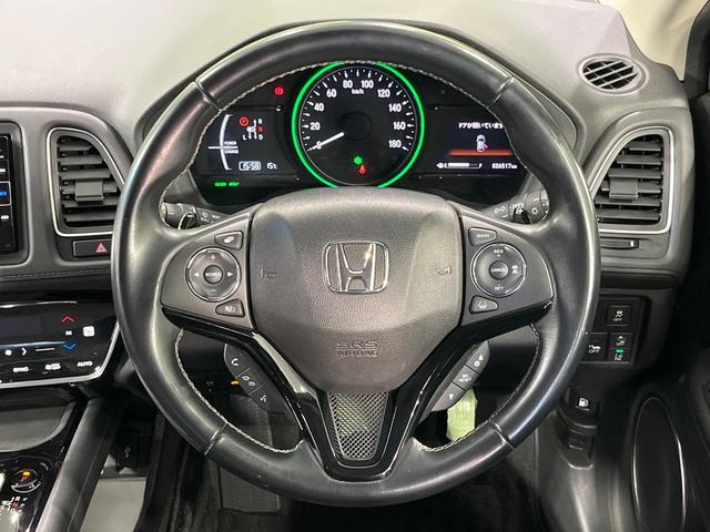 ヴェゼル ハイブリッドＺ・ホンダセンシング　純正ナビ　バックカメラ　衝突被害軽減システム　レーダークルーズ　禁煙車　レザーシート　ドラレコ　スマートキー　ＬＥＤヘッド　ビルトインＥＴＣ　純正１７インチアルミ　オートライト　デュアルエアコン（11枚目）