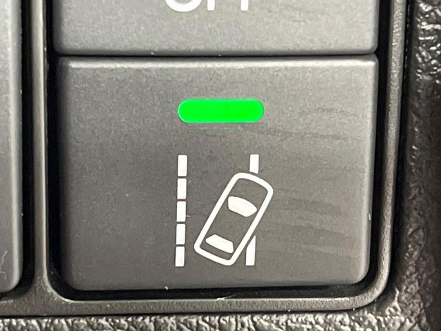 ヴェゼル ハイブリッドＺ・ホンダセンシング　純正ナビ　バックカメラ　衝突被害軽減システム　レーダークルーズ　禁煙車　レザーシート　ドラレコ　スマートキー　ＬＥＤヘッド　ビルトインＥＴＣ　純正１７インチアルミ　オートライト　デュアルエアコン（35枚目）