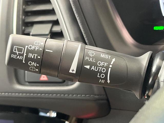 ヴェゼル ハイブリッドＺ・ホンダセンシング　純正ナビ　バックカメラ　衝突被害軽減システム　レーダークルーズ　禁煙車　レザーシート　ドラレコ　スマートキー　ＬＥＤヘッド　ビルトインＥＴＣ　純正１７インチアルミ　オートライト　デュアルエアコン（40枚目）