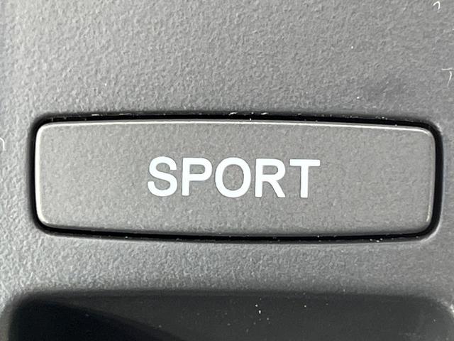 ヴェゼル ハイブリッドＺ・ホンダセンシング　純正ナビ　バックカメラ　衝突被害軽減システム　レーダークルーズ　禁煙車　レザーシート　ドラレコ　スマートキー　ＬＥＤヘッド　ビルトインＥＴＣ　純正１７インチアルミ　オートライト　デュアルエアコン（54枚目）