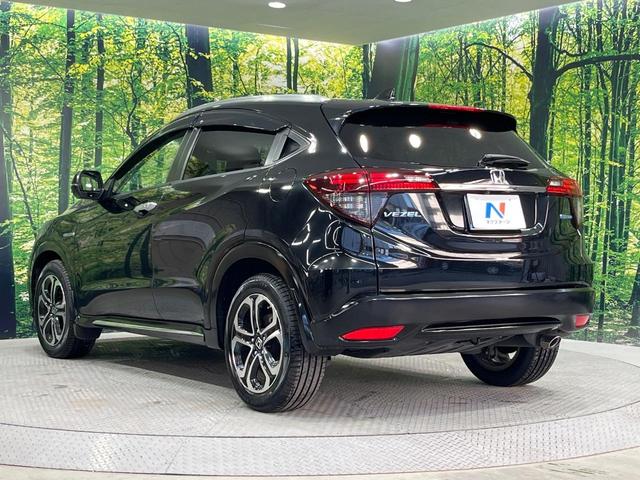 ヴェゼル ハイブリッドＺ・ホンダセンシング　純正ナビ　バックカメラ　衝突被害軽減システム　レーダークルーズ　禁煙車　レザーシート　ドラレコ　スマートキー　ＬＥＤヘッド　ビルトインＥＴＣ　純正１７インチアルミ　オートライト　デュアルエアコン（62枚目）