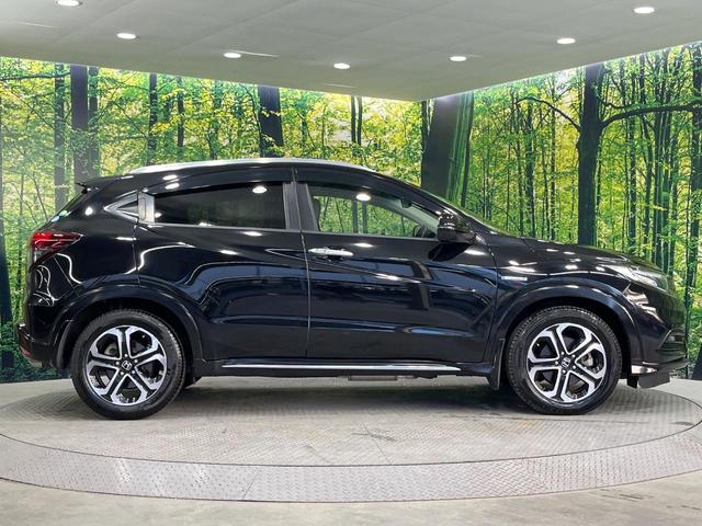 ヴェゼル ハイブリッドＺ・ホンダセンシング　純正ナビ　バックカメラ　衝突被害軽減システム　レーダークルーズ　禁煙車　レザーシート　ドラレコ　スマートキー　ＬＥＤヘッド　ビルトインＥＴＣ　純正１７インチアルミ　オートライト　デュアルエアコン（63枚目）