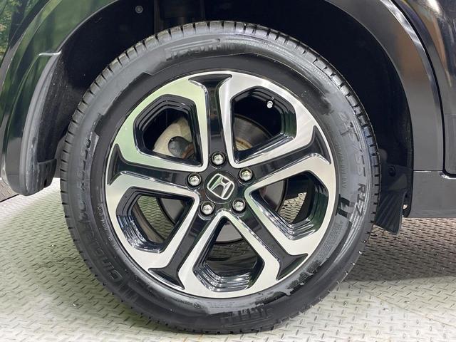 ヴェゼル ハイブリッドＺ・ホンダセンシング　純正ナビ　バックカメラ　衝突被害軽減システム　レーダークルーズ　禁煙車　レザーシート　ドラレコ　スマートキー　ＬＥＤヘッド　ビルトインＥＴＣ　純正１７インチアルミ　オートライト　デュアルエアコン（69枚目）