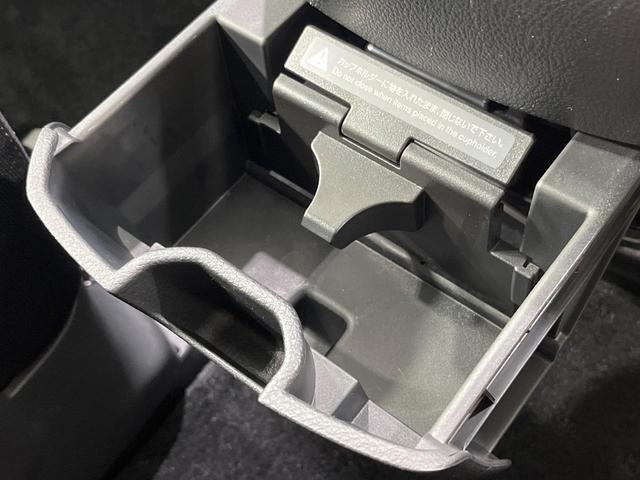 セレナ ハイウェイスター　Ｓ－ハイブリッド　純正ＳＤナビ　両側電動ドア　後席モニター　バックカメラ　禁煙車　ビルトインＥＴＣ　クルコン　純正１６インチアルミ　オートライト　オートエアコン　Ｂｌｕｅｔｏｏｔｈ　ＤＶＤ再生　フルセグＴＶ（51枚目）