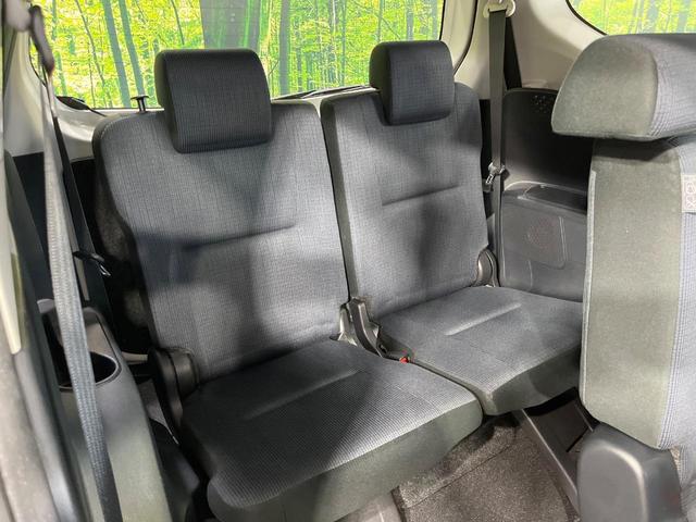 シエンタ ハイブリッドＧ　純正ＳＤナビ　両側電動ドア　バックカメラ　衝突被害軽減システム　禁煙車　コーナーセンサー　ＬＥＤヘッド　スマートキー　ビルトインＥＴＣ　オートハイビーム　車線逸脱警報　オートライト　オートエアコン（10枚目）