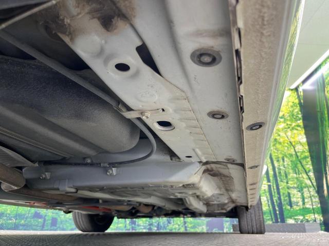 シエンタ ハイブリッドＧ　純正ＳＤナビ　両側電動ドア　バックカメラ　衝突被害軽減システム　禁煙車　コーナーセンサー　ＬＥＤヘッド　スマートキー　ビルトインＥＴＣ　オートハイビーム　車線逸脱警報　オートライト　オートエアコン（31枚目）