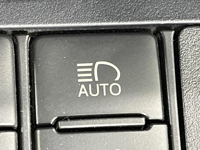 シエンタ ハイブリッドＧ　純正ＳＤナビ　両側電動ドア　バックカメラ　衝突被害軽減システム　禁煙車　コーナーセンサー　ＬＥＤヘッド　スマートキー　ビルトインＥＴＣ　オートハイビーム　車線逸脱警報　オートライト　オートエアコン（35枚目）