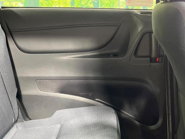 シエンタ ハイブリッドＧ　純正ＳＤナビ　両側電動ドア　バックカメラ　衝突被害軽減システム　禁煙車　コーナーセンサー　ＬＥＤヘッド　スマートキー　ビルトインＥＴＣ　オートハイビーム　車線逸脱警報　オートライト　オートエアコン（61枚目）