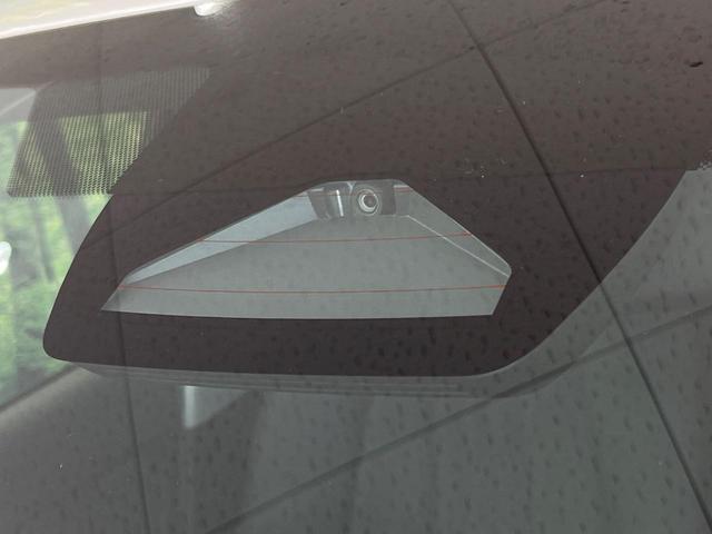 ヤリスクロス X 純正ディスプレイオーディオ バックカメラ 衝突被害軽減システム レーダークルーズ 禁煙車 コーナーセンサー ビルトインETC オートハイビーム 車線逸脱警報 オートライト Bluetooth フルセグ(3枚目)