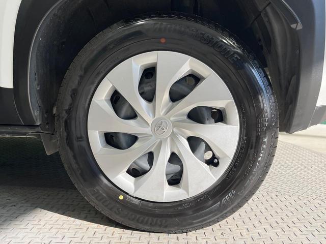 ヤリスクロス X 純正ディスプレイオーディオ バックカメラ 衝突被害軽減システム レーダークルーズ 禁煙車 コーナーセンサー ビルトインETC オートハイビーム 車線逸脱警報 オートライト Bluetooth フルセグ(28枚目)