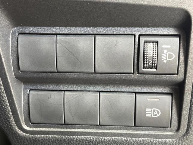 ヤリスクロス X 純正ディスプレイオーディオ バックカメラ 衝突被害軽減システム レーダークルーズ 禁煙車 コーナーセンサー ビルトインETC オートハイビーム 車線逸脱警報 オートライト Bluetooth フルセグ(44枚目)