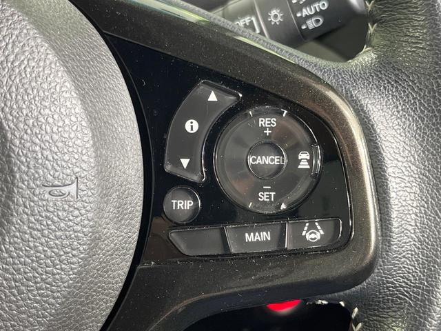 Ｎ－ＢＯＸカスタム Ｇ・Ｌターボホンダセンシング　純正ＳＤナビ　両側電動ドア　バックカメラ　レーダークルーズ　禁煙車　ハーフレザーシート　ドラレコ　コーナーセンサー　ＬＥＤヘッド　ビルトインＥＴＣ　純正１５インチアルミ　車線逸脱警報　オートライト（6枚目）