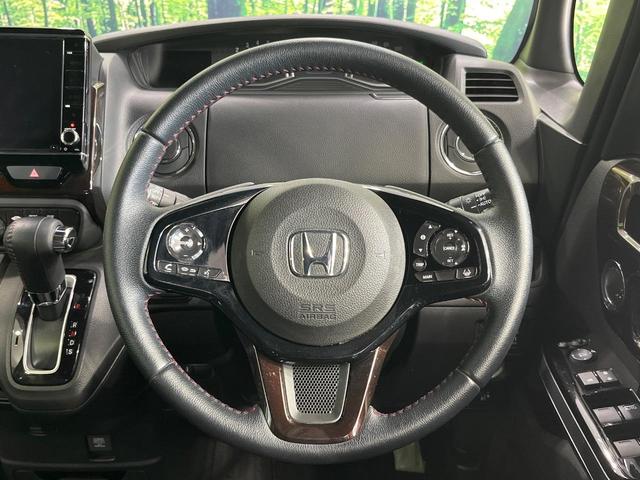 Ｎ－ＢＯＸカスタム Ｌ・ターボコーディネートスタイル　純正８型ＳＤナビ　両側電動ドア　バックカメラ　衝突被害軽減システム　レーダークルーズ　禁煙車　ハーフレザーシート　シートヒーター　コーナーセンサー　ＬＥＤヘッド　ビルトインＥＴＣ　純正１５インチアルミ（11枚目）