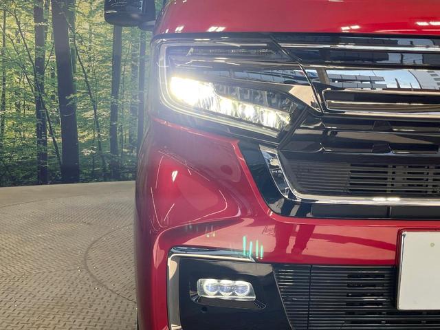 Ｎ－ＢＯＸカスタム Ｌ・ターボコーディネートスタイル　純正８型ＳＤナビ　両側電動ドア　バックカメラ　衝突被害軽減システム　レーダークルーズ　禁煙車　ハーフレザーシート　シートヒーター　コーナーセンサー　ＬＥＤヘッド　ビルトインＥＴＣ　純正１５インチアルミ（12枚目）