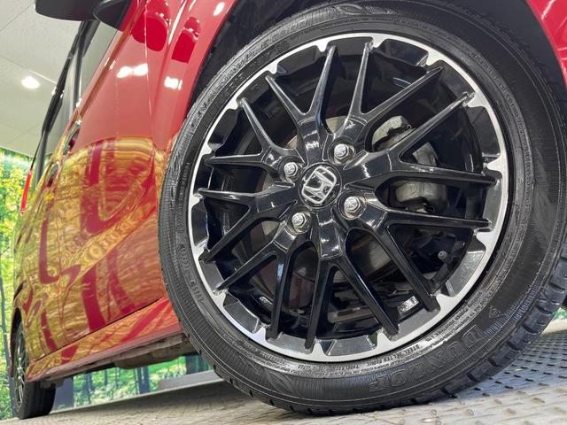 Ｎ－ＢＯＸカスタム Ｌ・ターボコーディネートスタイル　純正８型ＳＤナビ　両側電動ドア　バックカメラ　衝突被害軽減システム　レーダークルーズ　禁煙車　ハーフレザーシート　シートヒーター　コーナーセンサー　ＬＥＤヘッド　ビルトインＥＴＣ　純正１５インチアルミ（13枚目）