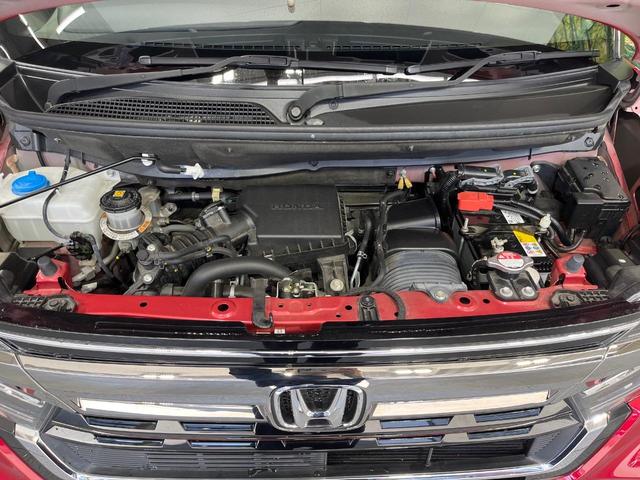 Ｎ－ＢＯＸカスタム Ｌ・ターボコーディネートスタイル　純正８型ＳＤナビ　両側電動ドア　バックカメラ　衝突被害軽減システム　レーダークルーズ　禁煙車　ハーフレザーシート　シートヒーター　コーナーセンサー　ＬＥＤヘッド　ビルトインＥＴＣ　純正１５インチアルミ（18枚目）