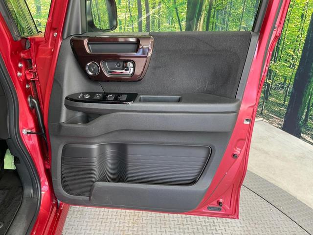 Ｎ－ＢＯＸカスタム Ｌ・ターボコーディネートスタイル　純正８型ＳＤナビ　両側電動ドア　バックカメラ　衝突被害軽減システム　レーダークルーズ　禁煙車　ハーフレザーシート　シートヒーター　コーナーセンサー　ＬＥＤヘッド　ビルトインＥＴＣ　純正１５インチアルミ（35枚目）