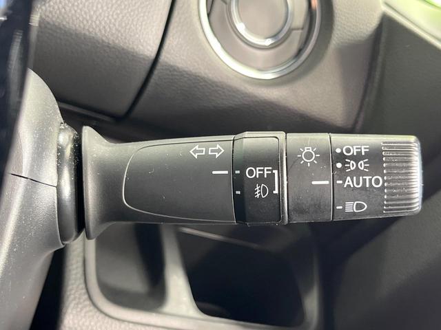 Ｎ－ＢＯＸカスタム Ｌ・ターボコーディネートスタイル　純正８型ＳＤナビ　両側電動ドア　バックカメラ　衝突被害軽減システム　レーダークルーズ　禁煙車　ハーフレザーシート　シートヒーター　コーナーセンサー　ＬＥＤヘッド　ビルトインＥＴＣ　純正１５インチアルミ（50枚目）