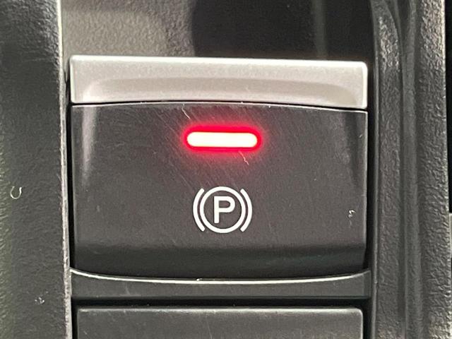 Ｎ－ＢＯＸカスタム Ｌ・ターボコーディネートスタイル　純正８型ＳＤナビ　両側電動ドア　バックカメラ　衝突被害軽減システム　レーダークルーズ　禁煙車　ハーフレザーシート　シートヒーター　コーナーセンサー　ＬＥＤヘッド　ビルトインＥＴＣ　純正１５インチアルミ（52枚目）