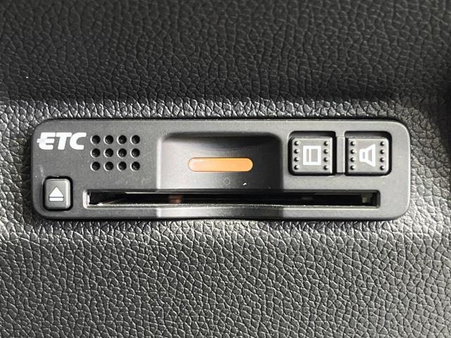 フリード Ｇ　純正ナビ　電動スライドドア　バックカメラ　禁煙車　ハーフレザーシート　ドラレコ　スマートキー　ＬＥＤヘッド　ＥＴＣ　純正１５インチアルミ　オートライト　オートエアコン　Ｂｌｕｅｔｏｏｔｈ　ＣＤ（6枚目）