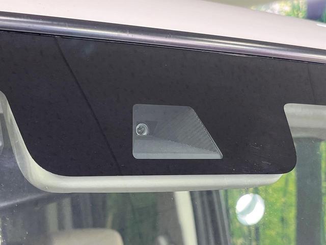 Ｎ－ＢＯＸ Ｇ　ＳＤナビ　バックメラ　衝突被害軽減システム　レーダークルーズ　禁煙車　コーナーセンサー　ＬＥＤヘッド　ＥＴＣ　車線逸脱警報　オートライト　オートエアコン　Ｂｌｕｅｔｏｏｔｈ　ＣＤ　ＤＶＤ再生（3枚目）