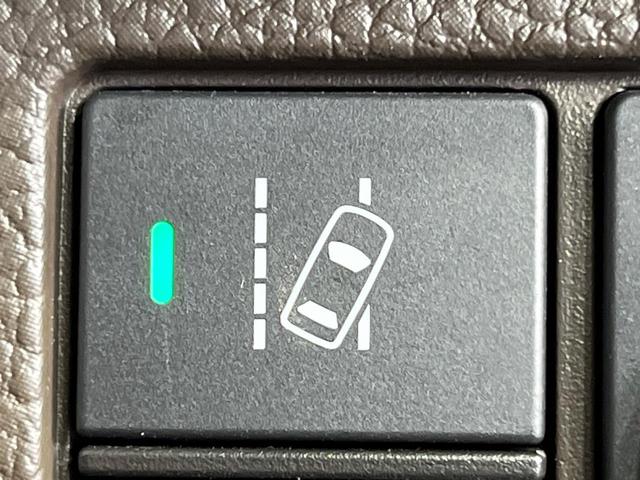 Ｎ－ＢＯＸ Ｇ　ＳＤナビ　バックメラ　衝突被害軽減システム　レーダークルーズ　禁煙車　コーナーセンサー　ＬＥＤヘッド　ＥＴＣ　車線逸脱警報　オートライト　オートエアコン　Ｂｌｕｅｔｏｏｔｈ　ＣＤ　ＤＶＤ再生（47枚目）