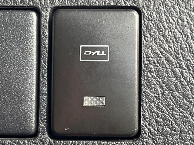 アルファード ２．５Ｓ　タイプゴールドＩＩ　純正９型ディスプレイオーディオ　両側電動ドア　１３型後席モニター　バックカメラ　衝突被害軽減システム　レーダークルーズ　禁煙車　電動リアゲート　ハーフレザーシート　コーナーセンサー　ＥＴＣ（42枚目）