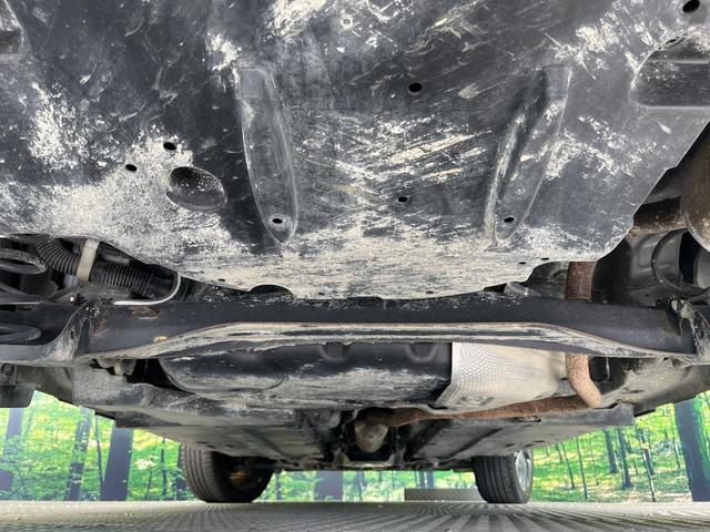 ヤリスクロス ハイブリッドＺ　純正８型ディスプレイオーディオ　全周囲カメラ　衝突被害軽減システム　レーダークルーズ　パワーシート　シートヒーター　コーナーセンサー　ＬＥＤヘッド　ＥＴＣ　純正１８インチアルミ　オートハイビーム（19枚目）