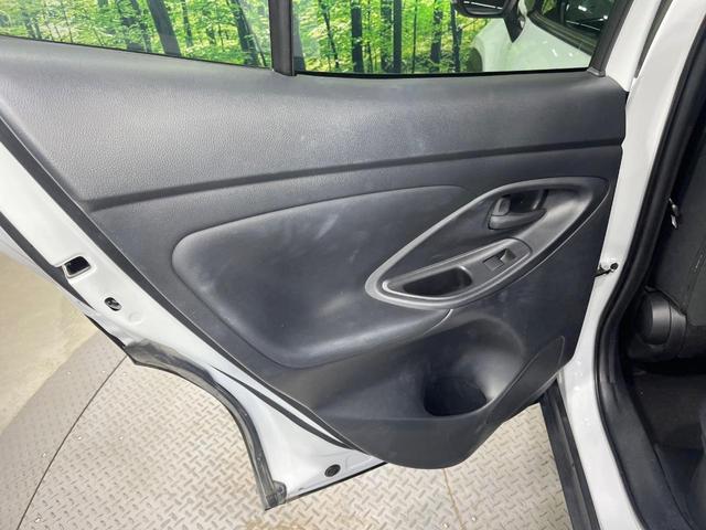 ヤリスクロス ハイブリッドＺ　純正８型ディスプレイオーディオ　全周囲カメラ　衝突被害軽減システム　レーダークルーズ　パワーシート　シートヒーター　コーナーセンサー　ＬＥＤヘッド　ＥＴＣ　純正１８インチアルミ　オートハイビーム（47枚目）