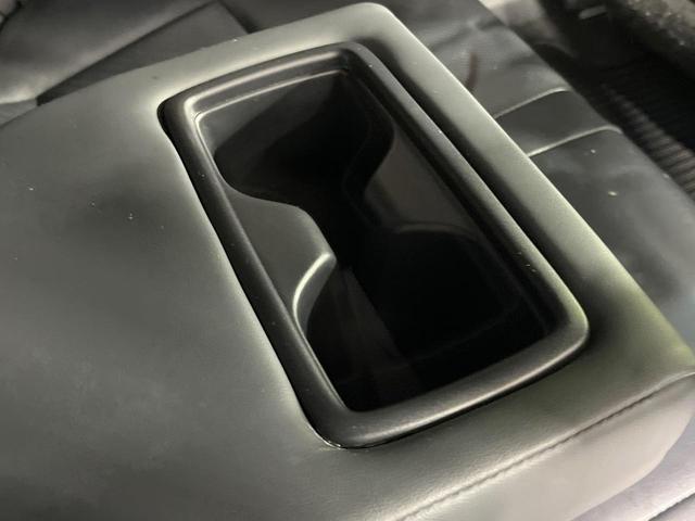 ハリアーハイブリッド Ｚ　レザーパッケージ　モデリスタフルエアロ　純正１２型ＳＤナビ　ＪＢＬサウンド　衝突被害軽減システム　レーダークルーズ　パワーシート　禁煙車　電動リアゲート　レザーシート　前席シートエアコン　コーナーセンサー　ＥＴＣ２．０（69枚目）