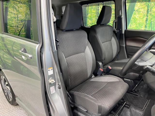 ソリオバンディット ハイブリッドＭＶ　禁煙車　両側電動ドア　純正９型メモリーナビ　全周囲カメラ　衝突被害軽減システム　レーダークルーズ　ドラレコ　コーナーセンサー　シートヒーター　ＬＥＤヘッド　ＥＴＣ　純正１５インチアルミ　スマートキー（8枚目）