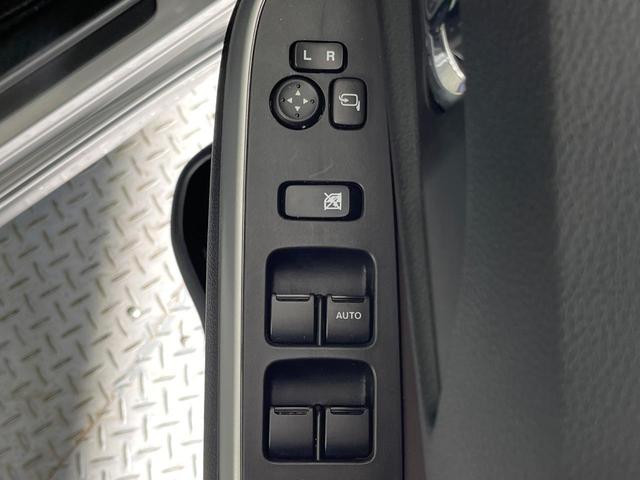 ソリオバンディット ハイブリッドＭＶ　禁煙車　両側電動ドア　純正９型メモリーナビ　全周囲カメラ　衝突被害軽減システム　レーダークルーズ　ドラレコ　コーナーセンサー　シートヒーター　ＬＥＤヘッド　ＥＴＣ　純正１５インチアルミ　スマートキー（24枚目）