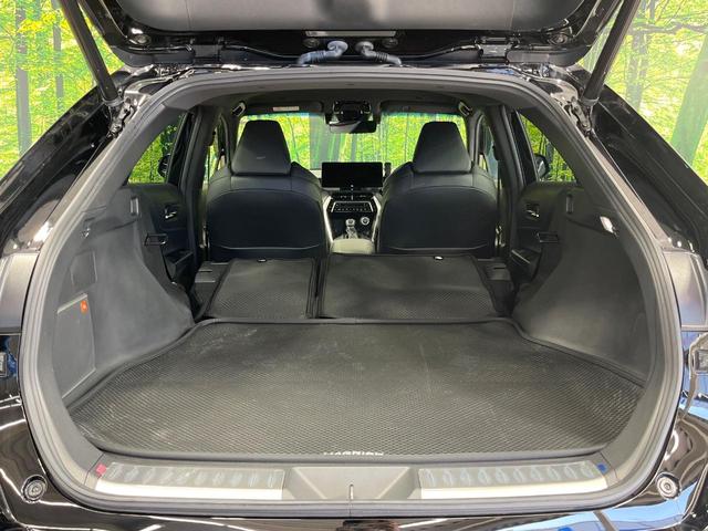 ハリアーハイブリッド Z レザーパッケージ 禁煙車 純正12.3型ナビ バックカメラ JBLサウンド 衝突被害軽減システム レーダークルーズ レザーシート 電動リアゲート 前席シートエアコン メモリー機能付きパワーシート ドラレコ ETC2.0(10枚目)