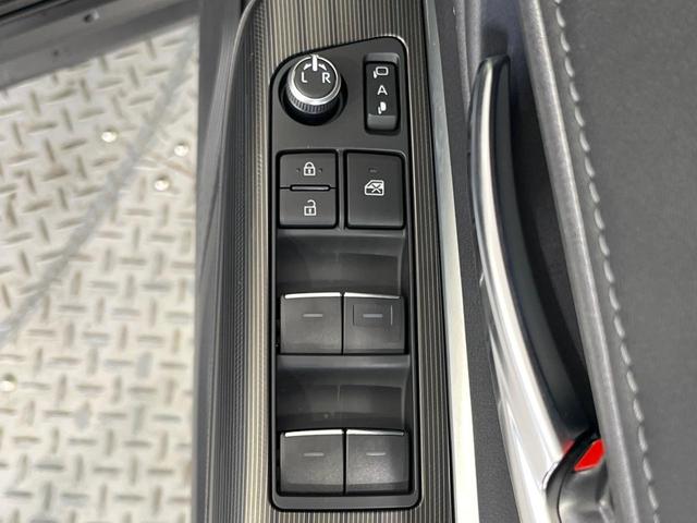 ハリアーハイブリッド Z レザーパッケージ 禁煙車 純正12.3型ナビ バックカメラ JBLサウンド 衝突被害軽減システム レーダークルーズ レザーシート 電動リアゲート 前席シートエアコン メモリー機能付きパワーシート ドラレコ ETC2.0(25枚目)