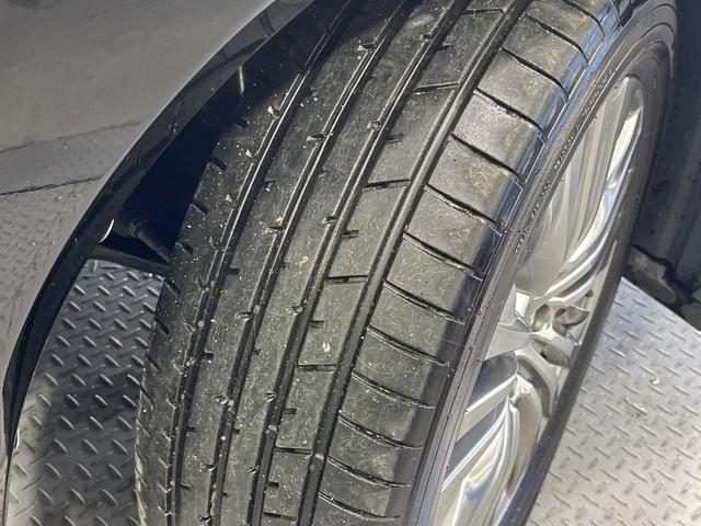 ハリアーハイブリッド Z レザーパッケージ 禁煙車 純正12.3型ナビ バックカメラ JBLサウンド 衝突被害軽減システム レーダークルーズ レザーシート 電動リアゲート 前席シートエアコン メモリー機能付きパワーシート ドラレコ ETC2.0(27枚目)