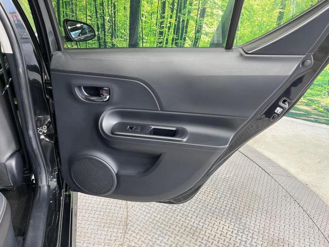 アクア Ｇブラックソフトレザーセレクション　禁煙車　フルエアロ　純正９型ＳＤナビ　スマートキー　ＬＥＤヘッド　ビルトインＥＴＣ　クルコン　純正１６インチアルミ　オートライト　合皮シート　オートエアコン　Ｂｌｕｅｔｏｏｔｈ　ＤＶＤ再生　フルセグ（36枚目）