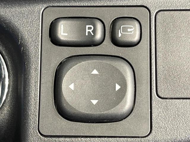 アクア Ｇブラックソフトレザーセレクション　禁煙車　フルエアロ　純正９型ＳＤナビ　スマートキー　ＬＥＤヘッド　ビルトインＥＴＣ　クルコン　純正１６インチアルミ　オートライト　合皮シート　オートエアコン　Ｂｌｕｅｔｏｏｔｈ　ＤＶＤ再生　フルセグ（43枚目）