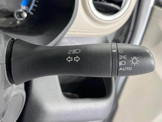 デイズ Ｘ　禁煙車　純正９インチナビ　全周囲カメラ　ＥＴＣ　衝突被害軽減システム　コーナーセンサー　スマートキー　ＨＩＤヘッド　　純正１４インチアルミ　オートライト　オートエアコン　ＤＶＤ再生　地デジ（28枚目）