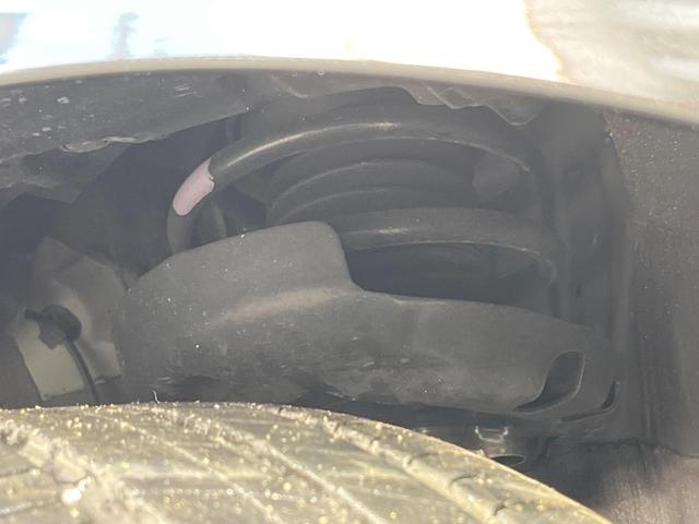 プリウス Z 禁煙車 パノラマルーフ 純正12型ナビ 全周囲カメラ 衝突被害軽減システム レーダークルーズ 電動リアゲート レザーシート 前席シートエアコン パワーシート ドラレコ コーナーセンサー(49枚目)