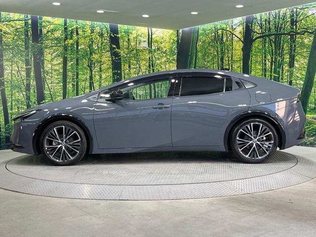 プリウス Z 禁煙車 パノラマルーフ 純正12型ナビ 全周囲カメラ 衝突被害軽減システム レーダークルーズ 電動リアゲート レザーシート 前席シートエアコン パワーシート ドラレコ コーナーセンサー(75枚目)