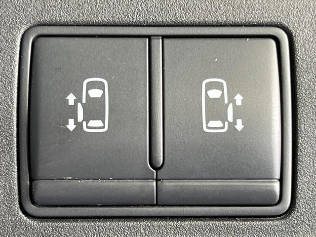 セレナ ハイウェイスターＶ　禁煙車　両側電動ドア　純正９型ＳＤナビ　１２型後席モニター　全周囲カメラ　衝突被害軽減システム　ドラレコ　コーナーセンサー　ＬＥＤヘッド　ビルトインＥＴＣ　スマートキー　クルコン　純正１６インチアルミ（3枚目）