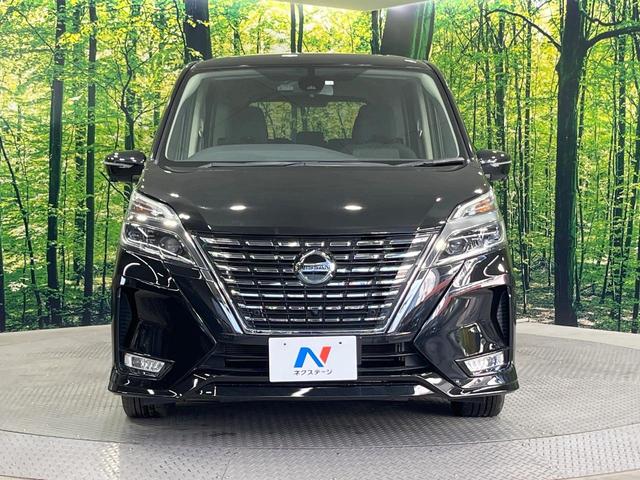 セレナ ハイウェイスターＶ　禁煙車　両側電動ドア　純正９型ＳＤナビ　１２型後席モニター　全周囲カメラ　衝突被害軽減システム　ドラレコ　コーナーセンサー　ＬＥＤヘッド　ビルトインＥＴＣ　スマートキー　クルコン　純正１６インチアルミ（15枚目）