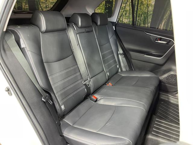 RAV4 ハイブリッドG 禁煙車 モデリスタフルエアロ 全周囲カメラ 純正9型ディスプレイオーディオ 衝突被害軽減システム レーダークルーズ 電動リアゲート 合皮レザーシート メモリー機能付きパワーシート シートヒーター(9枚目)