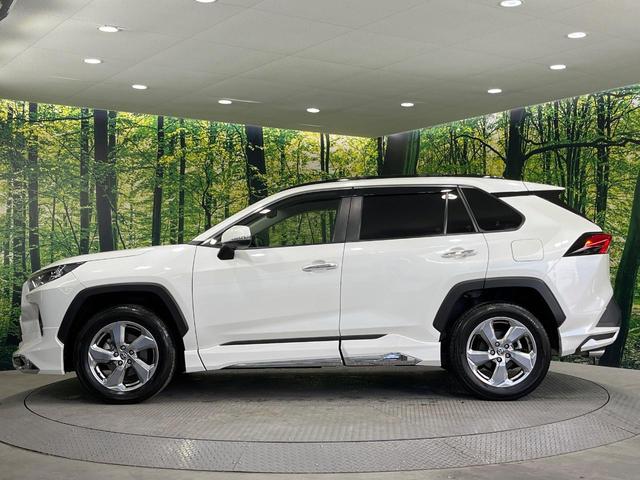 RAV4 ハイブリッドG 禁煙車 モデリスタフルエアロ 全周囲カメラ 純正9型ディスプレイオーディオ 衝突被害軽減システム レーダークルーズ 電動リアゲート 合皮レザーシート メモリー機能付きパワーシート シートヒーター(66枚目)