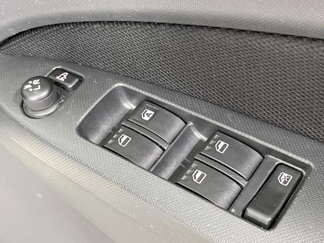 ムーヴ L VSスマートセレクションSA 禁煙車 衝突被害軽減システム スマートキー 純正14インチアルミホイール CD再生 ドアバイザー アイドリングストップ 電動格納ミラー プライバシーガラス(21枚目)