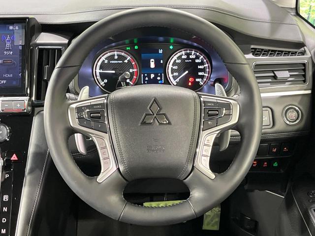 デリカD:5 ブラックエディション 禁煙車 ディーゼル(軽油) 両側電動ドア BIGX11型ナビ 12型後席モニター 電動サイドステップ バックカメラ 衝突被害軽減システム レーダークルーズ 電動リアゲート レザーシート パワーシート(12枚目)