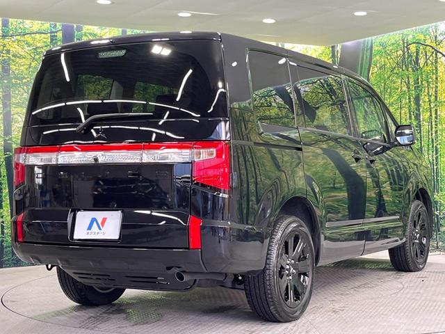 デリカD:5 ブラックエディション 禁煙車 ディーゼル(軽油) 両側電動ドア BIGX11型ナビ 12型後席モニター 電動サイドステップ バックカメラ 衝突被害軽減システム レーダークルーズ 電動リアゲート レザーシート パワーシート(18枚目)