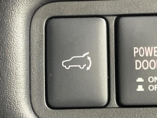 デリカD:5 ブラックエディション 禁煙車 ディーゼル(軽油) 両側電動ドア BIGX11型ナビ 12型後席モニター 電動サイドステップ バックカメラ 衝突被害軽減システム レーダークルーズ 電動リアゲート レザーシート パワーシート(26枚目)