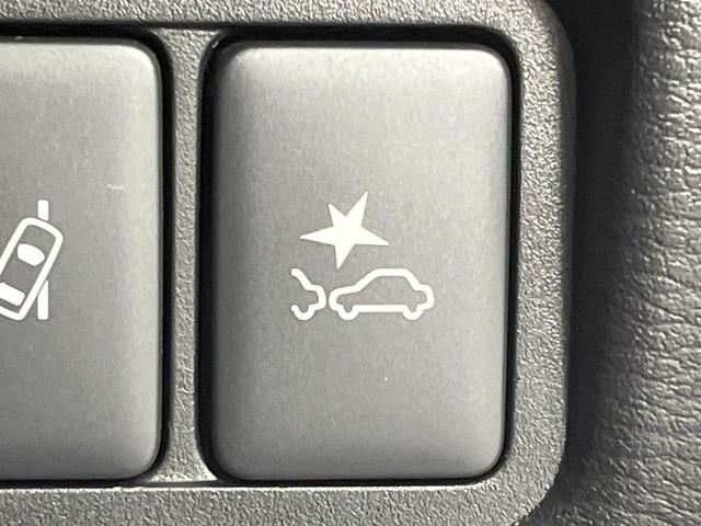 デリカD:5 ブラックエディション 禁煙車 ディーゼル(軽油) 両側電動ドア BIGX11型ナビ 12型後席モニター 電動サイドステップ バックカメラ 衝突被害軽減システム レーダークルーズ 電動リアゲート レザーシート パワーシート(29枚目)