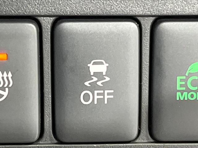 デリカD:5 ブラックエディション 禁煙車 ディーゼル(軽油) 両側電動ドア BIGX11型ナビ 12型後席モニター 電動サイドステップ バックカメラ 衝突被害軽減システム レーダークルーズ 電動リアゲート レザーシート パワーシート(31枚目)